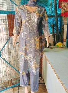 Gotapati Embroidery Work Kurti Set For Women