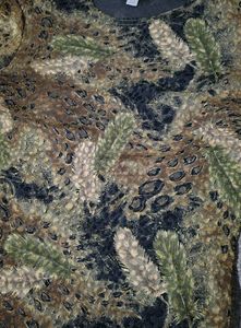 Unique Feather Print Tunic Top