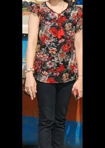 RED AND BLACK TOP