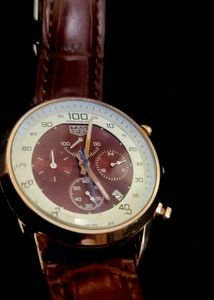 TAG HEUER