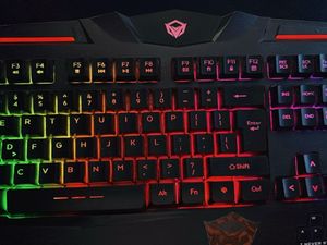 (Imported from Dubai) MEETION Gaming Keyboard