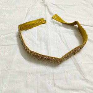 Exquisite Gold Waist Chain with Embellishments