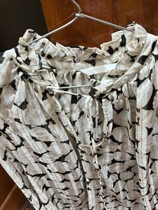 H&amp;M Blouse