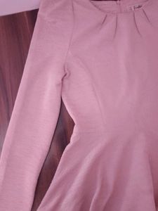 Elegant beige Peplum top 🤍