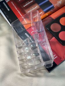 Makeup organizer