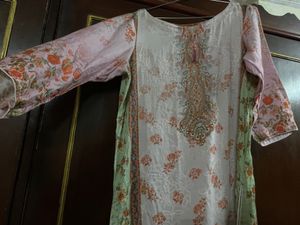 Women Beautiful Kurti