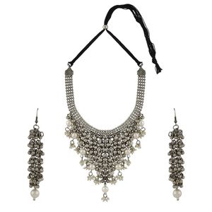 Teejh Silver Oxidized Pearl Choker Necklace Set