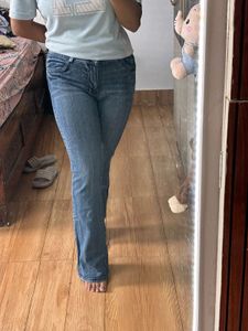 BOOTCUT Blue Wash Jeans