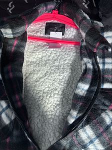 Man's Cozy Plaid Fleece Jacket