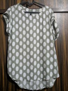H&amp;H Olive polka print Top