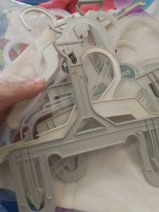 kids clothing hangers 10