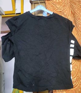Chic Black Cut-Out T-Shirt