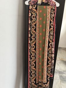 Elegant Printed pakistani Suit