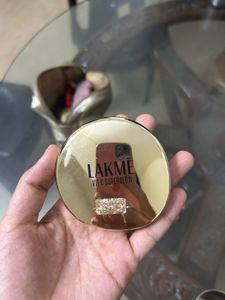 Lakme ivory unused Compact Powder-