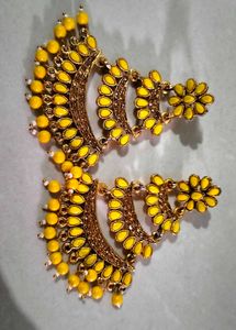 Yellow Colour Earings Set