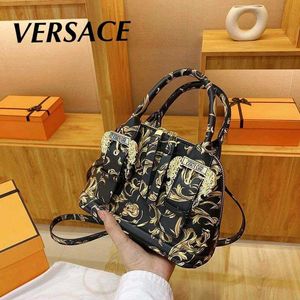 Versace Medusa Print Handbag PREMIUM QUALITY WD BO