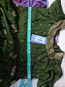 Elegant Green Kurta with Gold Print