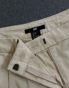 Chic Beige H&amp;M Shorts