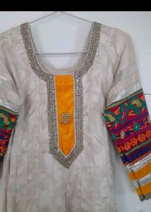 Elegant Embroidered multicolour kurta❤️💙💜💚💛🧡