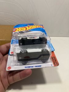 Hot Wheels '73 Pontiac Firebird &amp; Subaru BRZ
