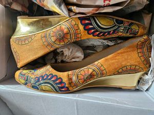 Kanvas Printed Wedges