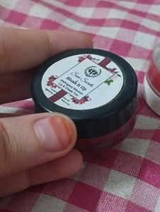 Lip &amp; cheeks tints or sindoor