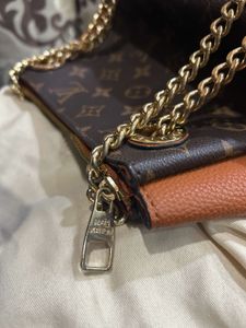 Huge Discount- LV LouisVuitton- Bag