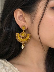 Elegant Yellow Stone Earrings