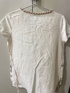 Chic White Embroidered Top
