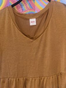 Urbanic Top For Women In Great Condition