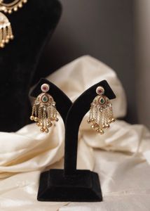 Exquisite Kundan and Enamel Necklace