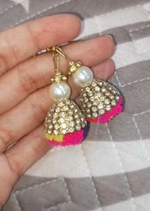 Sparkling stone Earrings with Pearls