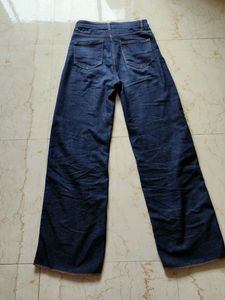 kotty Straight Fit High rise blue jeans