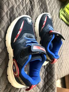 Marvel Bubble Gummers Sneakers - Size 7