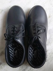 Black Leather Lace-Up School Shoes