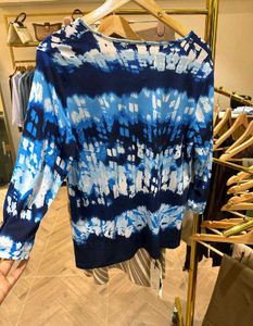 Blue Tie-Dye Tunic Top
