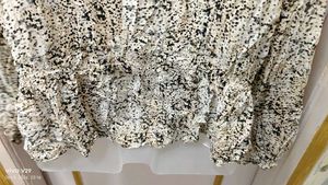 plus size V-Neck Top