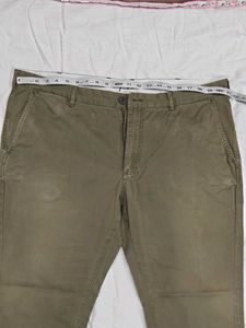 Men's Olive Green Casual Chinos
