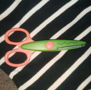 Zig Zag Scissors