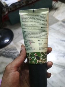 Lightweight Moisturizer and avacado serum