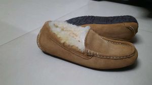Ugg Koolaburra Women's W Lezly Tan Hard Sole Slipp