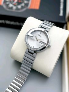 Elegant Gucci Women's Watch