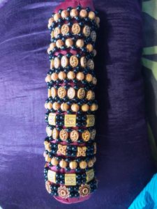 13 pieces om charm bracelets