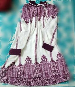White &amp; Purple Embroidered Ethnic Gown