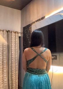 Stunning Blue Sequin Gown❤️🎀