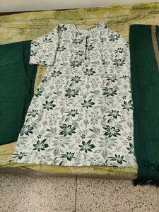 Green Floral Kurta Set with Dupatta
