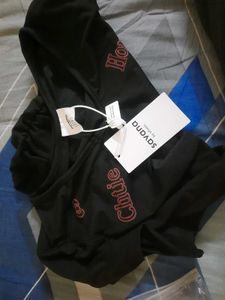 Black "Honey Chtie" Graphic T-Shirt