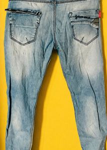 Men's Light Wash Distressed Jeans