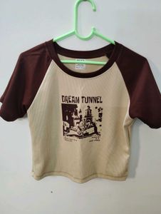 Dream Tunnel Graphic T-Shirt✨