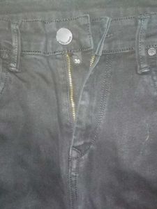 Men's Yellow Shirt and Black Pants Set